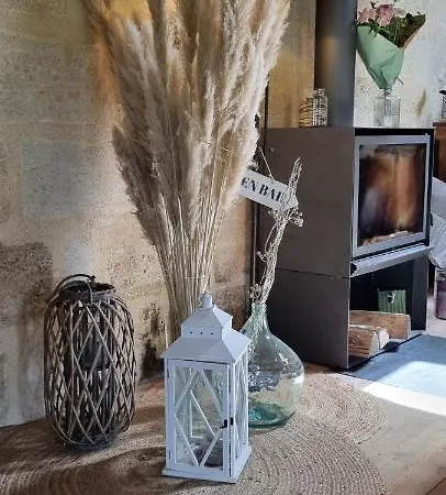 Lariviere Bed & Breakfast *