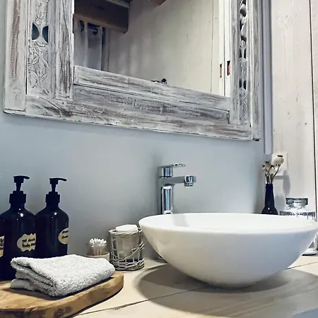 Bed & Breakfast Lariviere 4*