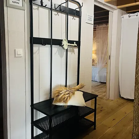 Oda ve Kahvaltı Lariviere 4*